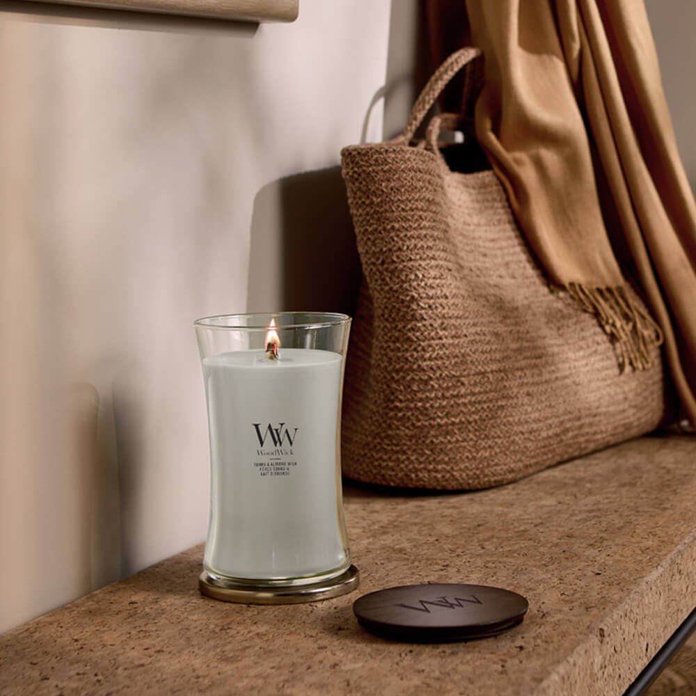 Tonka and Almond Milk