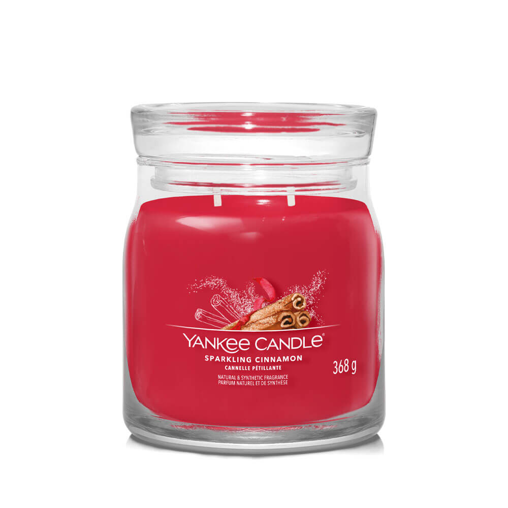  Yankee Candle Sparkling Cinnamon Scented, Classic 22oz Large  Jar Single Wick Candle, Over 110 Hours of Burn Time