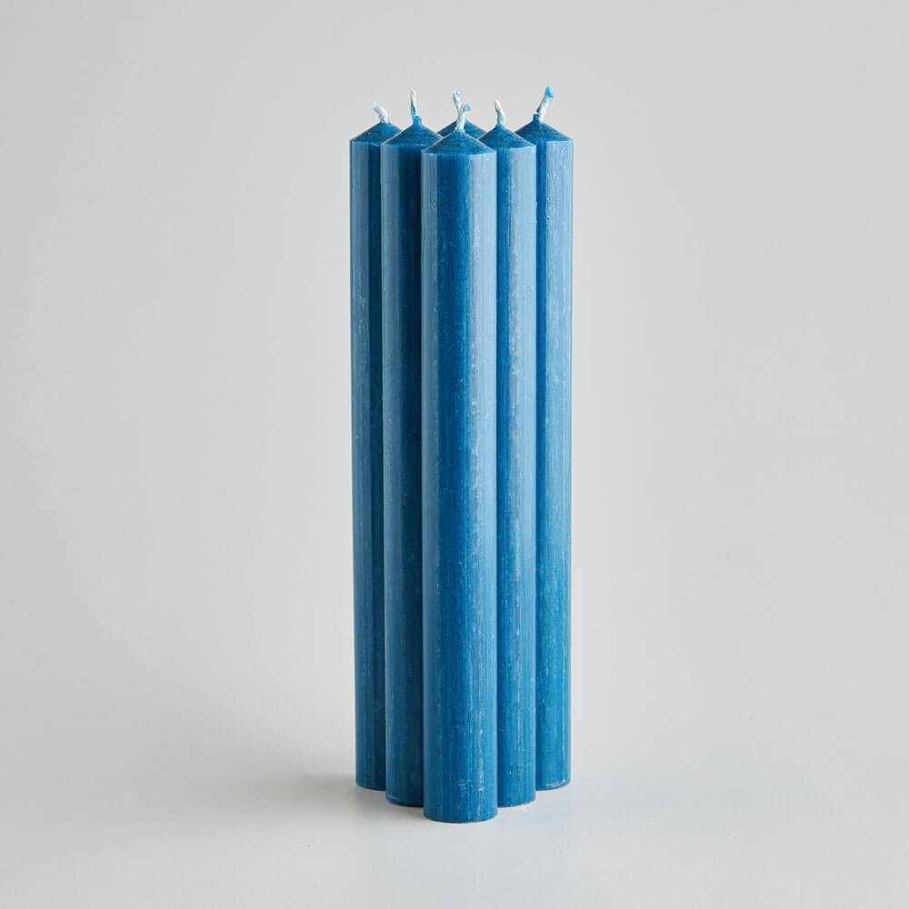 ST. Eval Bedruthan Blue Dinner Candles 6 Pack Image 3