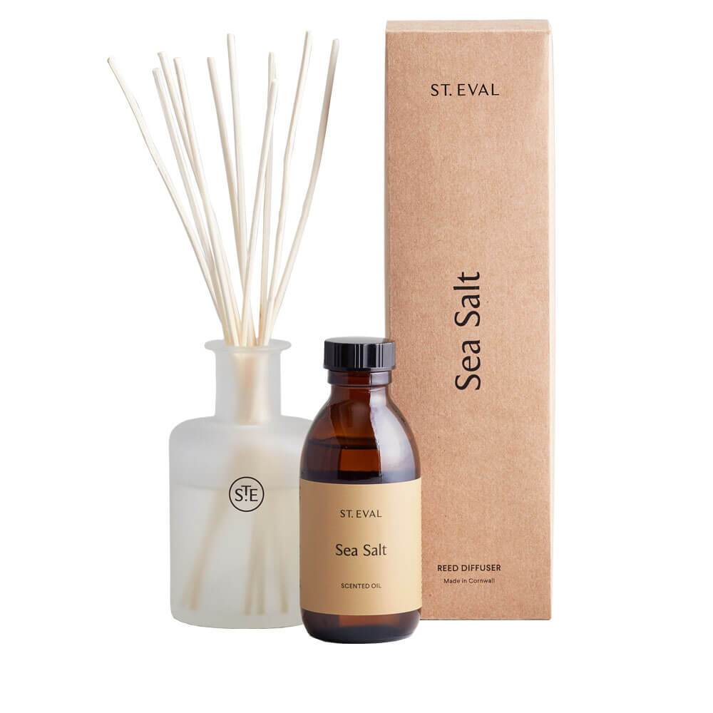 ST. Eval Sea Salt Reed Diffuser Set