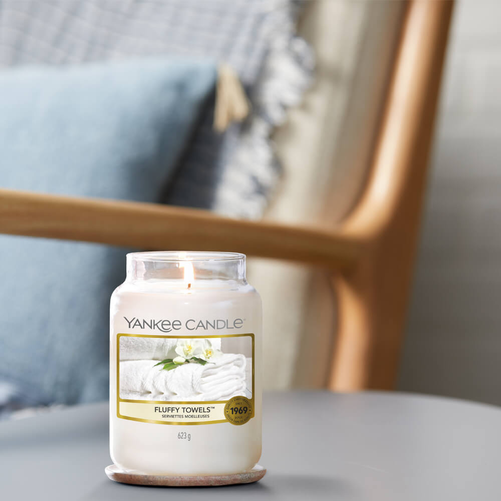 Yankee Candle Large Jars Sale: Up to 50% Off | Candles Direct
