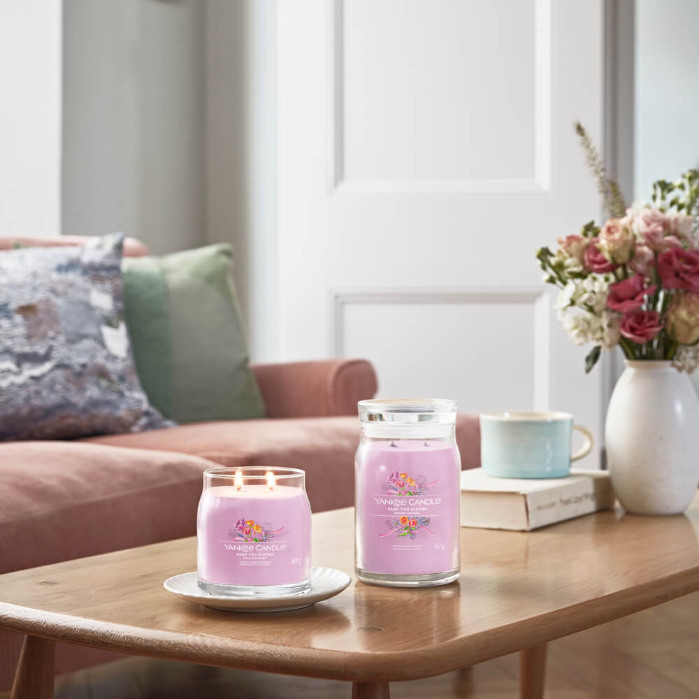 Yankee Candle Launches Signature Collection With New Design