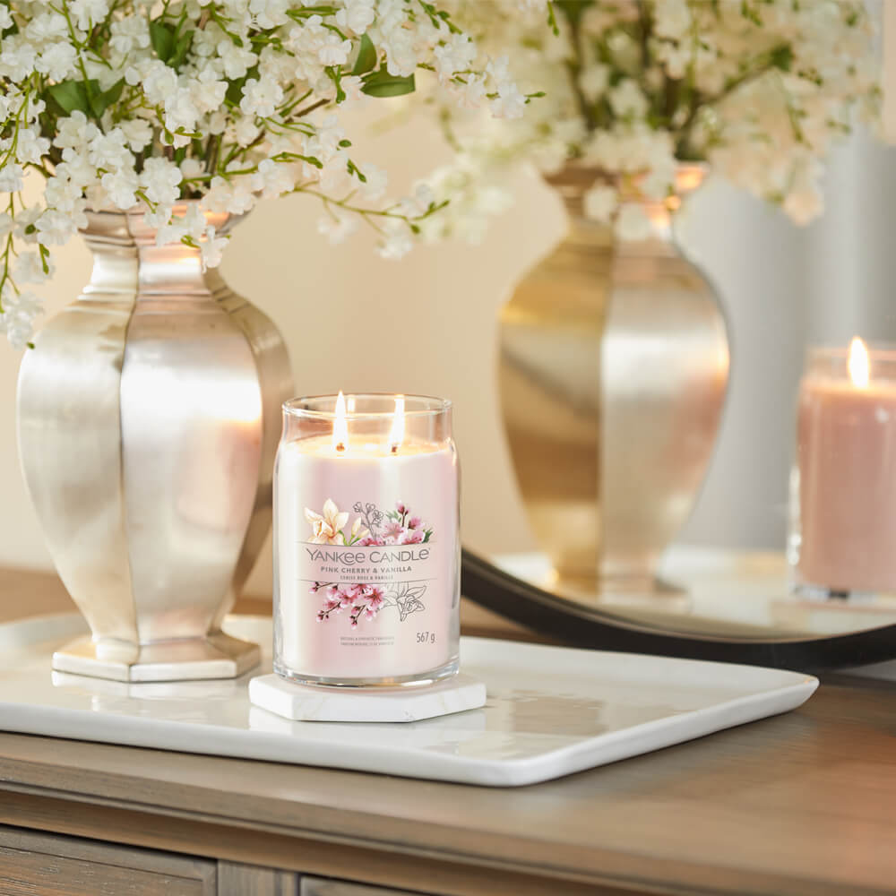 Yankee Candle Signature Collection - Re-imagined new Style