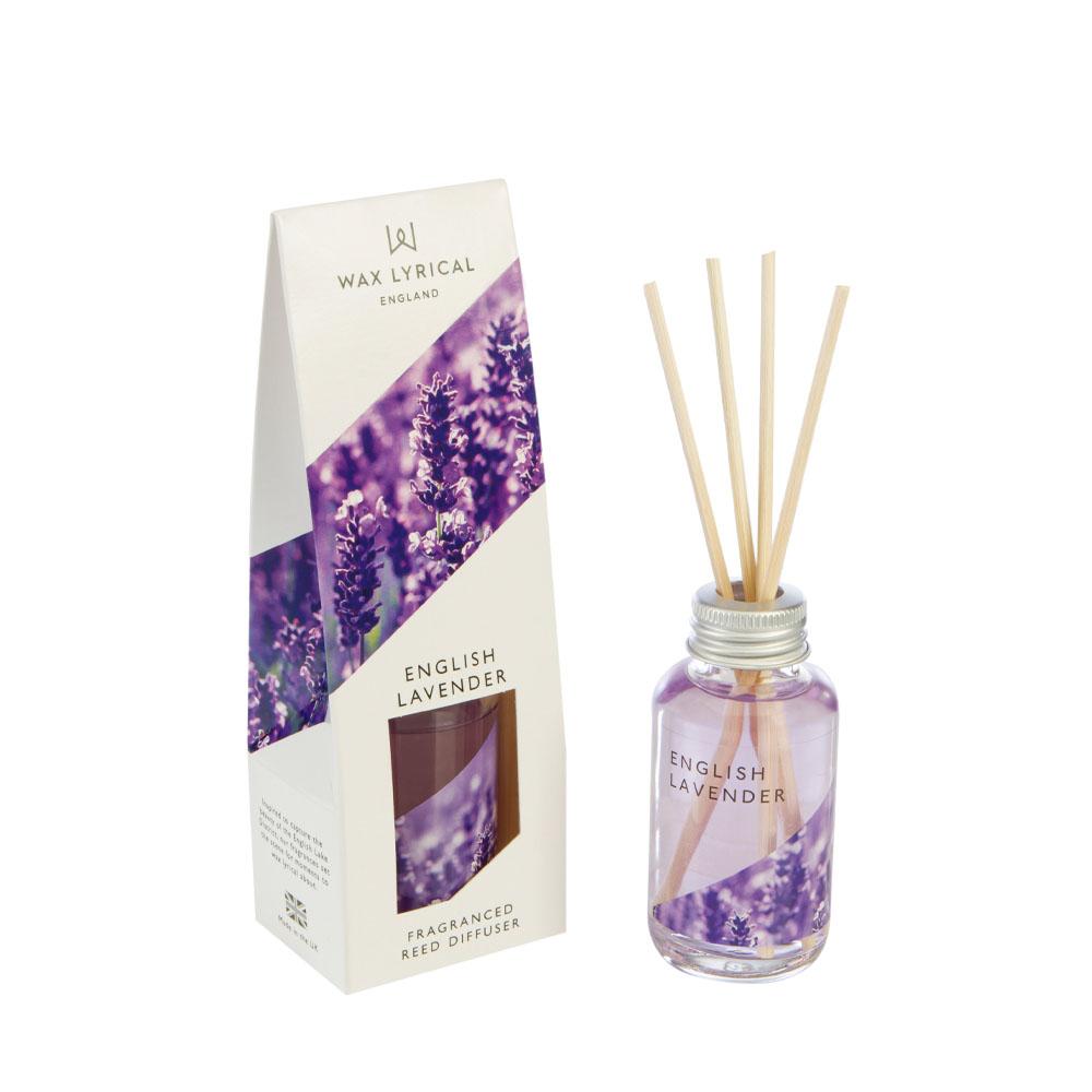 Wide Range Of Wax Lyrical Candles Shop Now Candles Direct